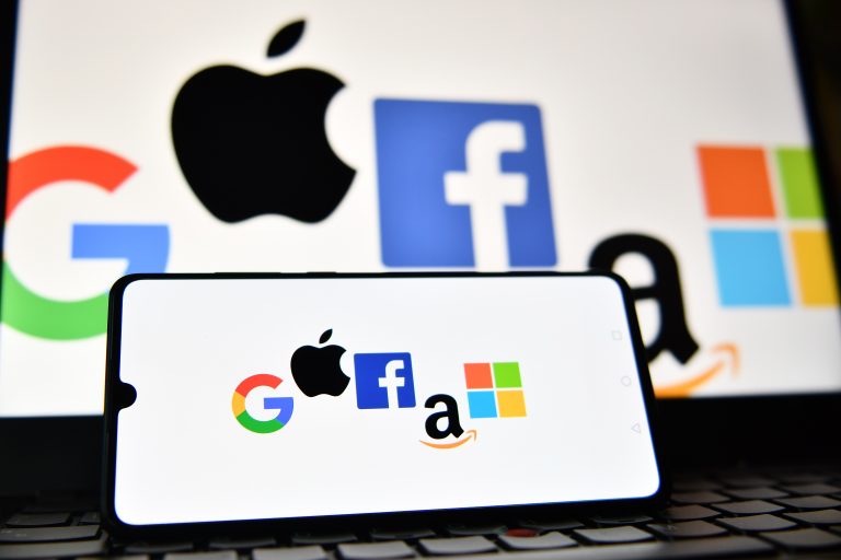The governor of Texas, Republican Greg Abbott, plans to sign into law a bill that will prevent social media platforms from censoring the state's citizens' posts.