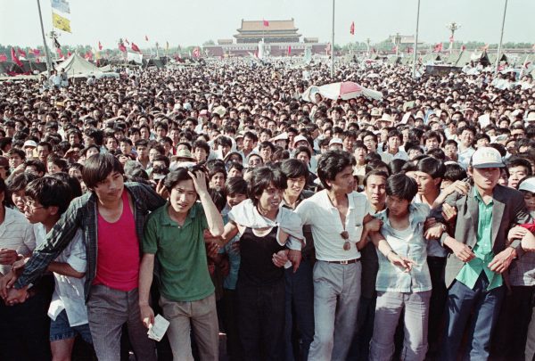 Tiananmen-square-protests_Beijing-1989