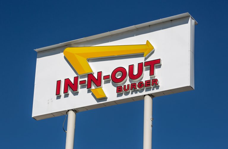 In-N-Out-Burger-Location-shuttered-after-being-found-in-contravention-of-COVID19-mandates-getty-images-1321999323