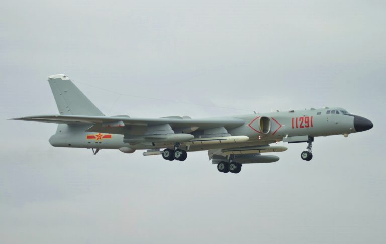 Xi'an_H-6K_bomber_PLA-air-force-china-zhuhai