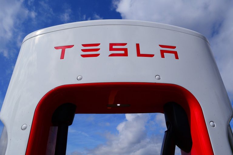 Elon-Musk-announces-Tesla-moving-to-Texas-leaving-california