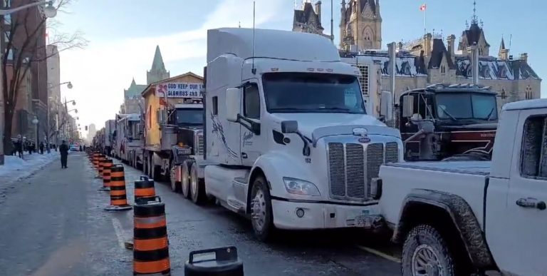 Freedom-Convoy-Ottawa-Extremists-peaceful-demonstration