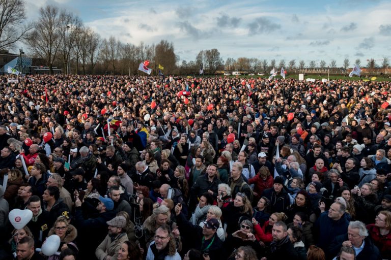 Protesters-Westerpark-Amsterdam-Forum-for-Democracy-Dutch-Covid-measures-Femke-Halsema-cancelling-strike-violence-Getty-Images-1362417309