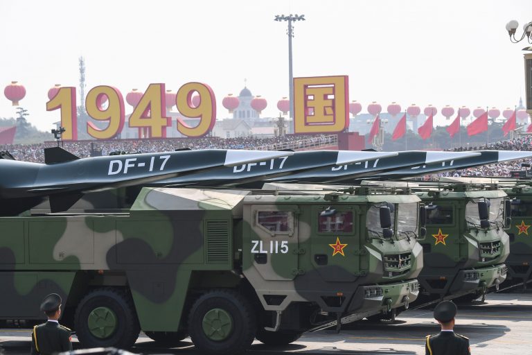 china-pla-rocket-force-dongfeng-17-df-17-hypersonic-missile_GettyImages-1172684201