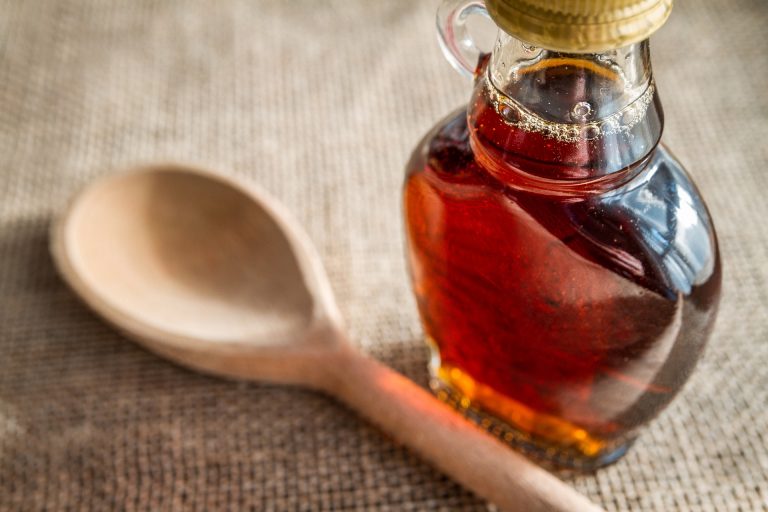 Jar-of-Canadian-maple-syrup-Pixabay