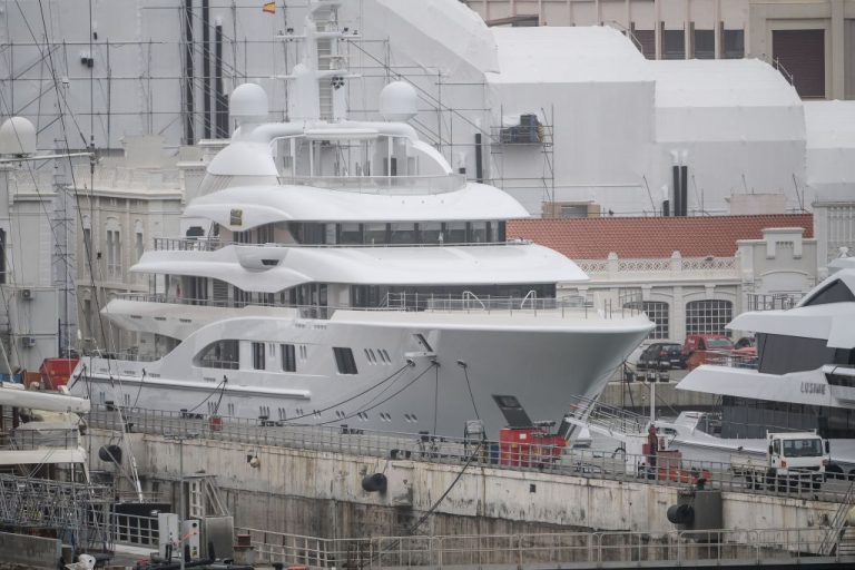 Russian-mega-yachts-seized-under-sanctions-Getty-Images-1239209591