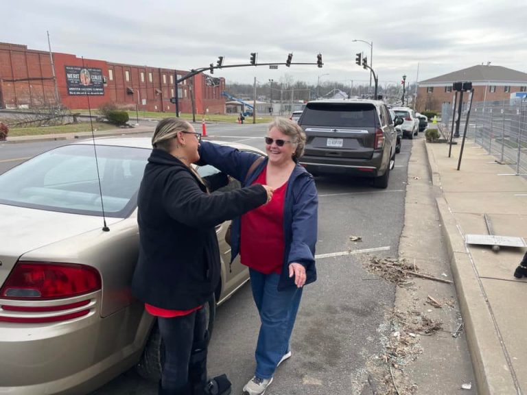 Tornado survivor Rebecca Marsala receives car from Sharon Sutherland (R)
