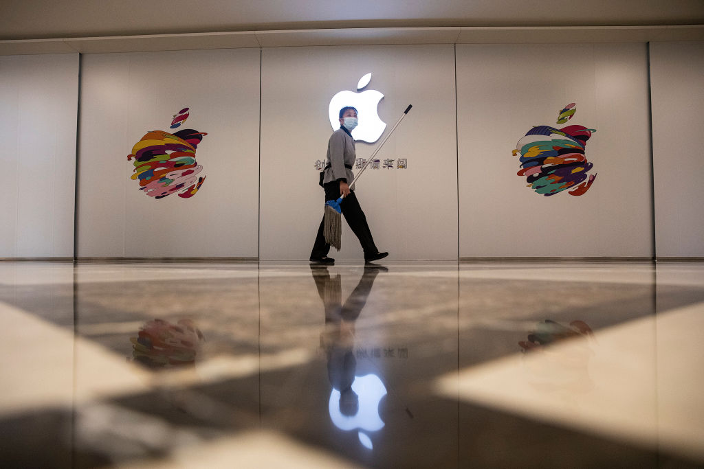 Apple Complied With 100% of Chinese Government App Store Takedown ...