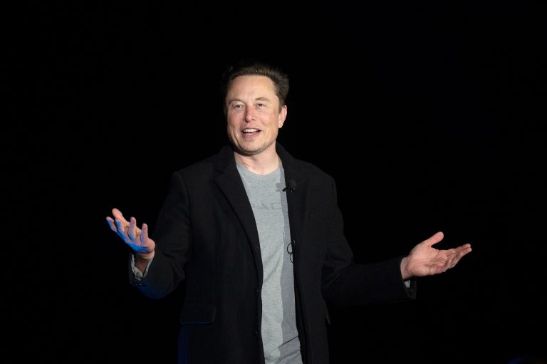 Elon-Musk-sumbmits-unsolicited-bid-to-buy-100-percent-of-Twitter-Getty-Images-1238367031