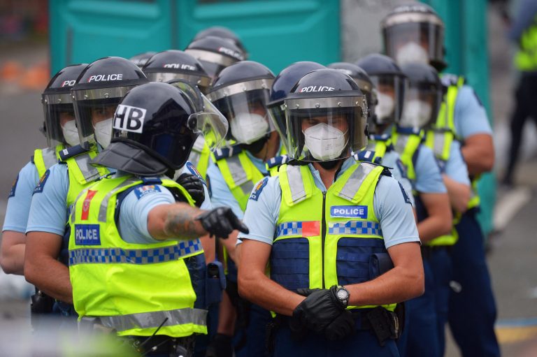 New-zealand-riot-police-covid-19-protest_GettyImages-1238860396.jpg