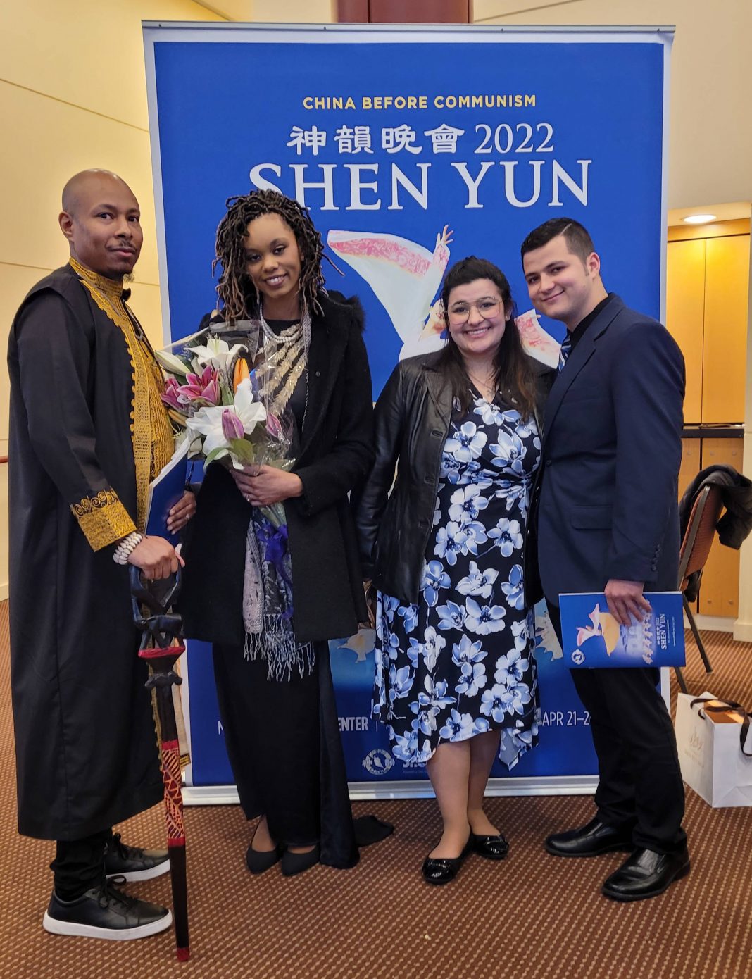Shen Yun Enchants a Packed Audience at The Palace Theatre in Stamford