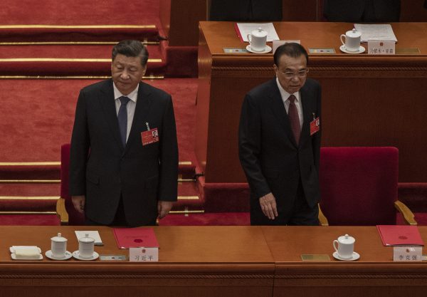 xi-jinping_li-keqiang_beijing-great-hall-of-people_2022_two-sessions_GettyImages-1384111871.jpg