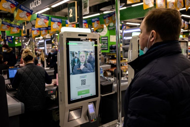 Biometric facial recognition payments are replacing cash and card at grocery stores, thanks to a Mastercard initiative piloting first in Brazil.