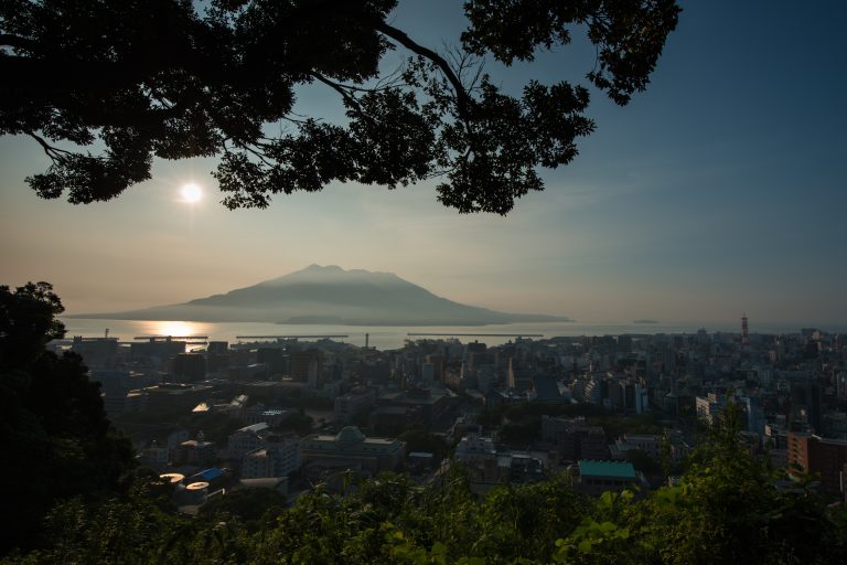 Sakurajima-volcano-eruption-Getty-Images-588427926