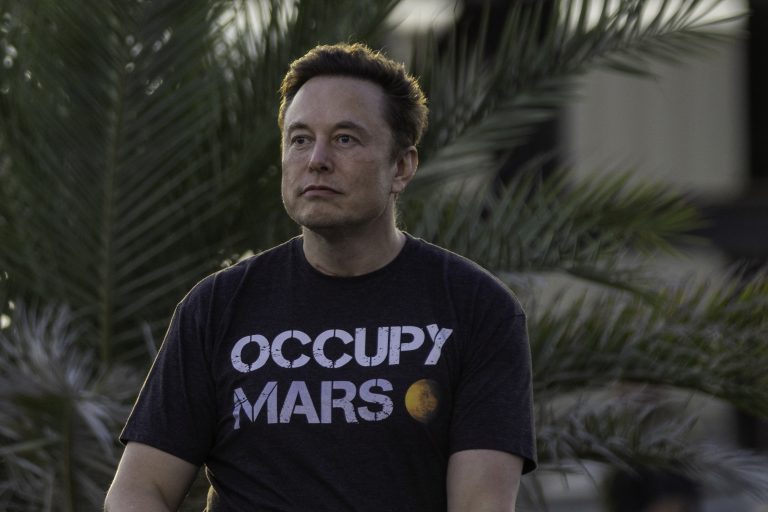 Elon-Musk-Jay-Leno-Patents-SpaceX-Getty-Images-1242720271