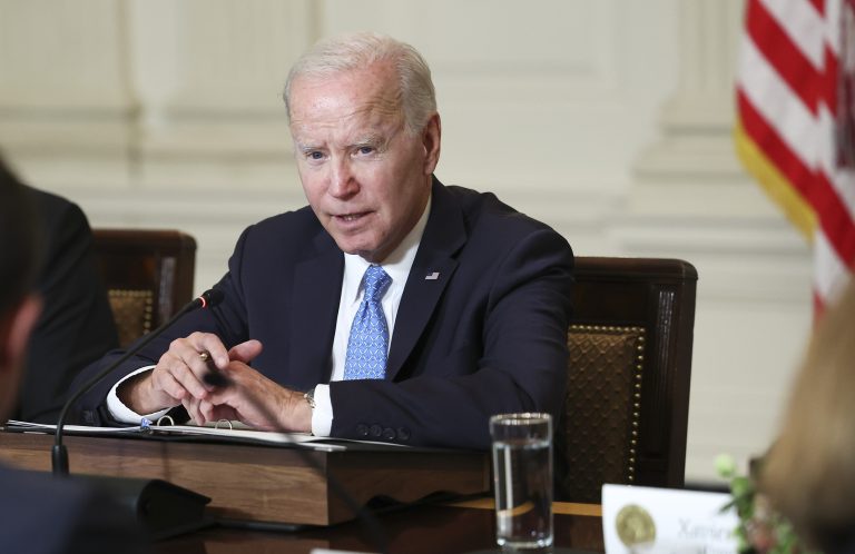 Biden-Inflation-2022-mideterm-elections-Getty-Images-1427679298