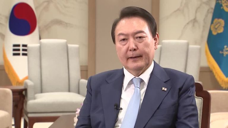 South Korean President Yoon Suk-yeol warned of an unprecedented joint response with allies if North Korea goes ahead with a nuclear test, and urged China to help dissuade the North from pursuing banned development of nuclear weapons and missiles. (Image: Screenshot / Reuters)
