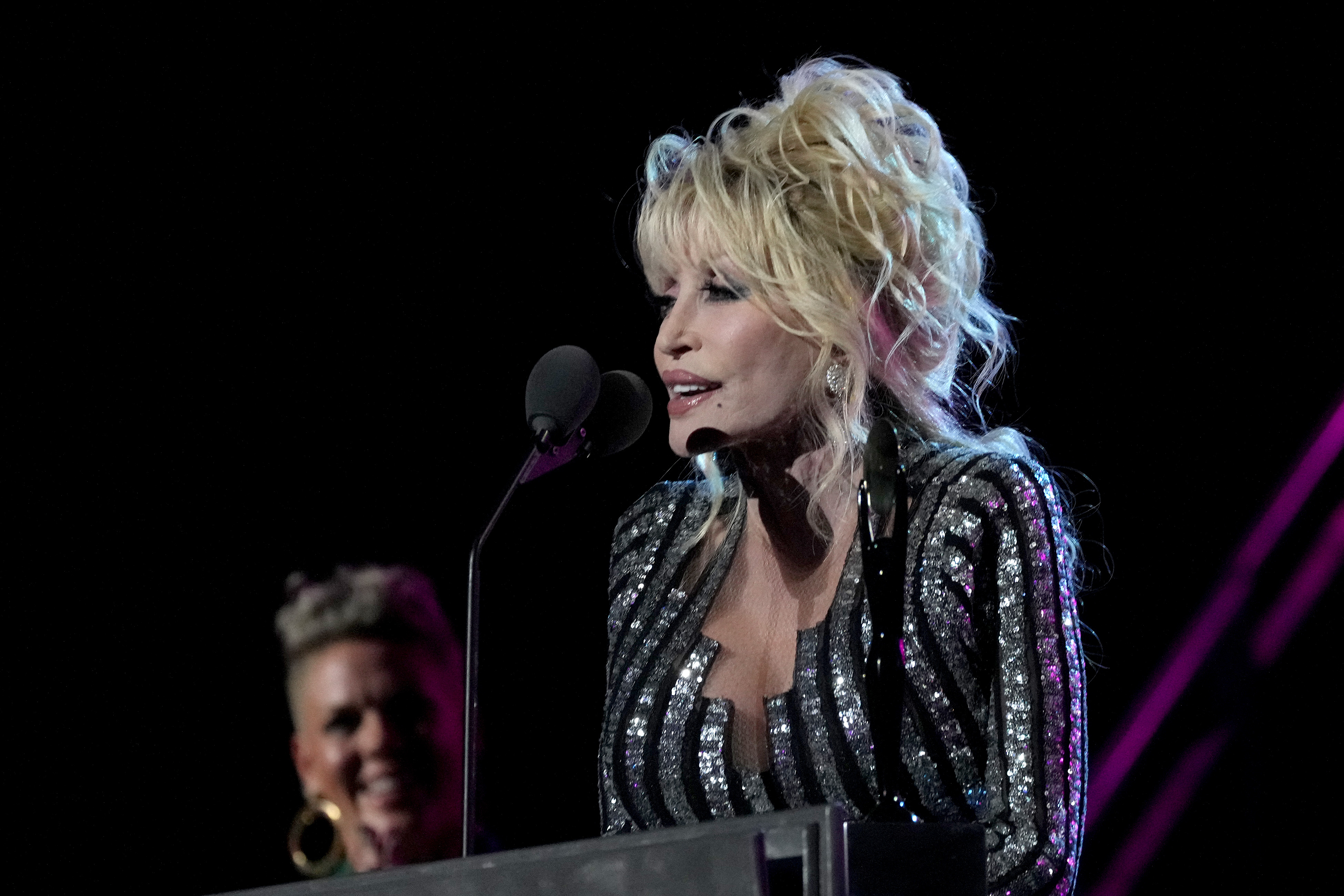 Dolly Parton receives $100 million award from Jeff Bezos