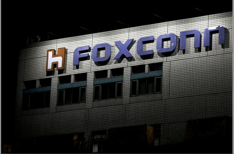 The logo of Foxconn is seen outside a building in Taipei, Taiwan November 10, 2022. (Image: Screenshot / Reuters)
