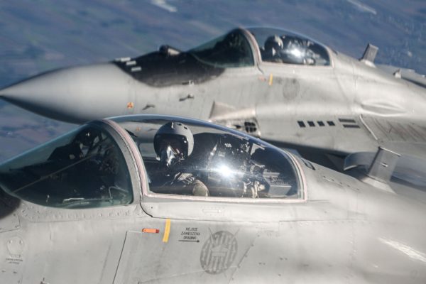 Ukraine-war-Poland-pledges-fighter-jets-along-with-Slovakia-Getty-Images-1432844750