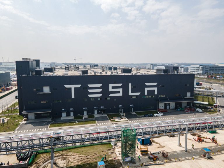 Tesla-to-build-megapack-batteries-in-Shanghai-Getty-Images-1311107789