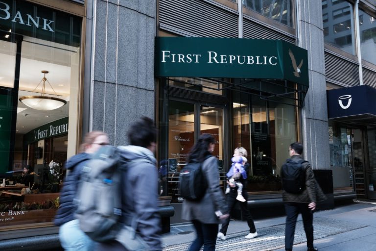First-Republic-bank-fails-sold-to-JPMorgan-Chase-Getty-Images-1486833488