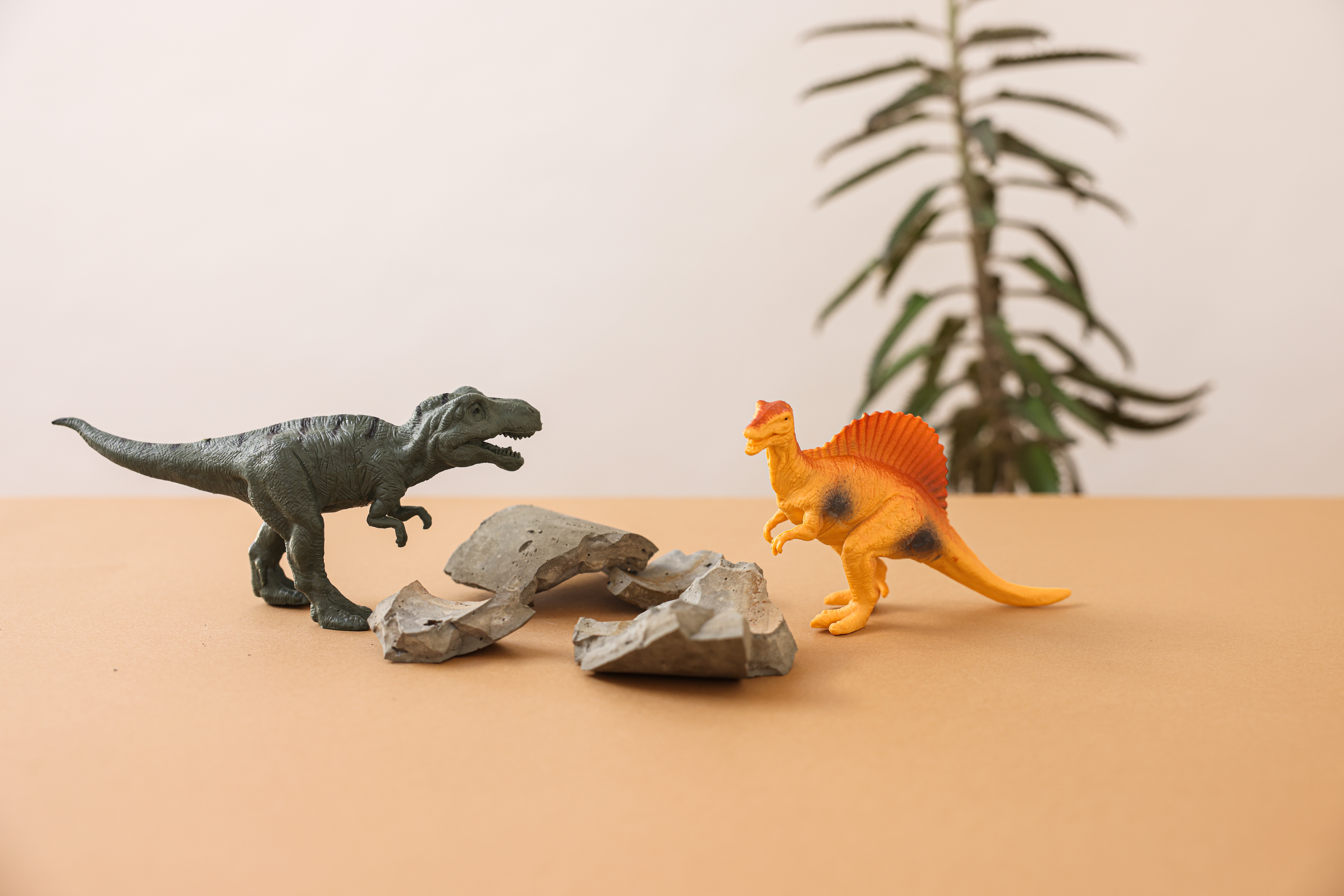 miniature-dinosaurs-Pexels