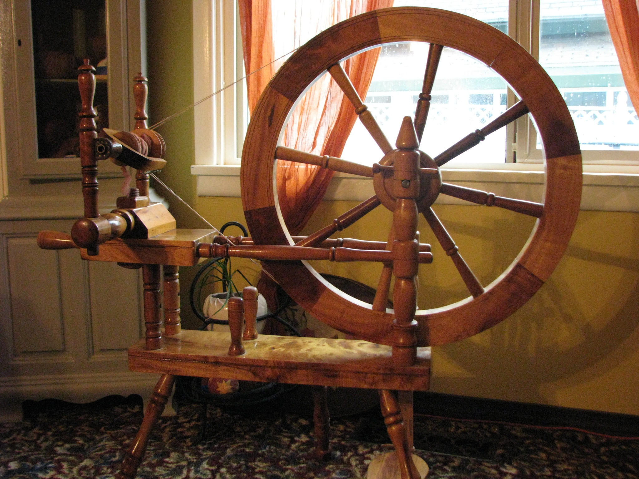 spinning-wheel-Flickr