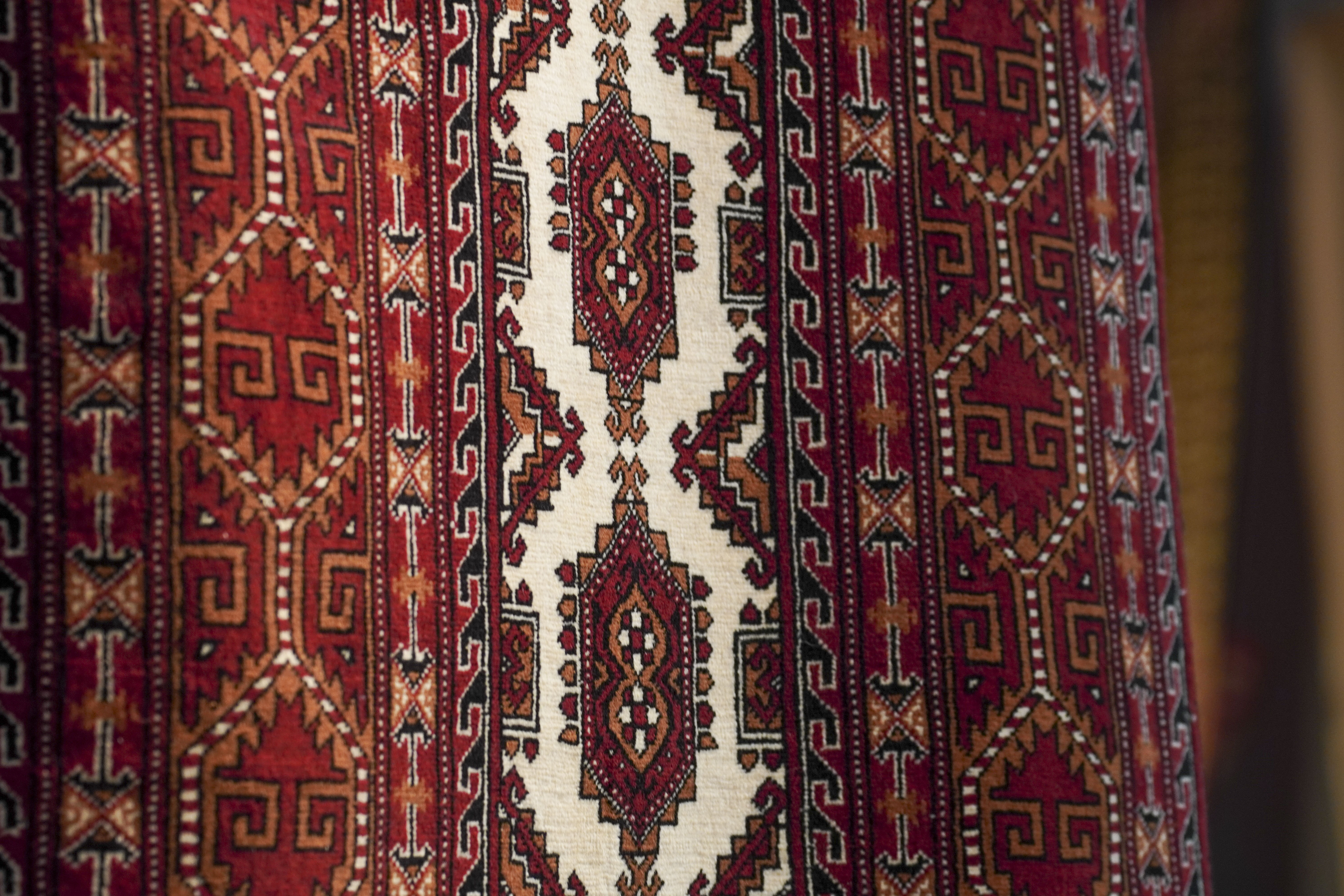 Persian-rug-Carolina