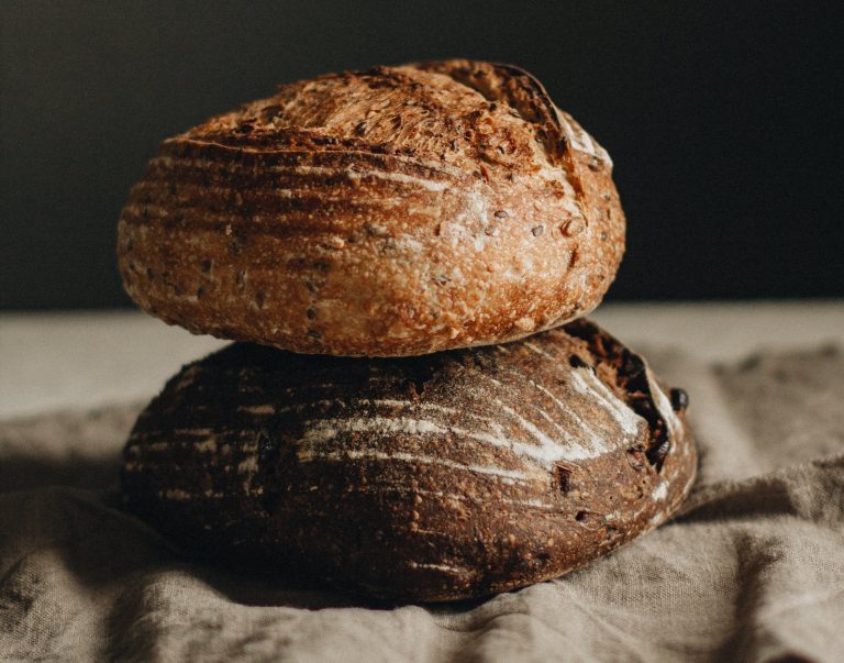 whole-grain-bread-pexels