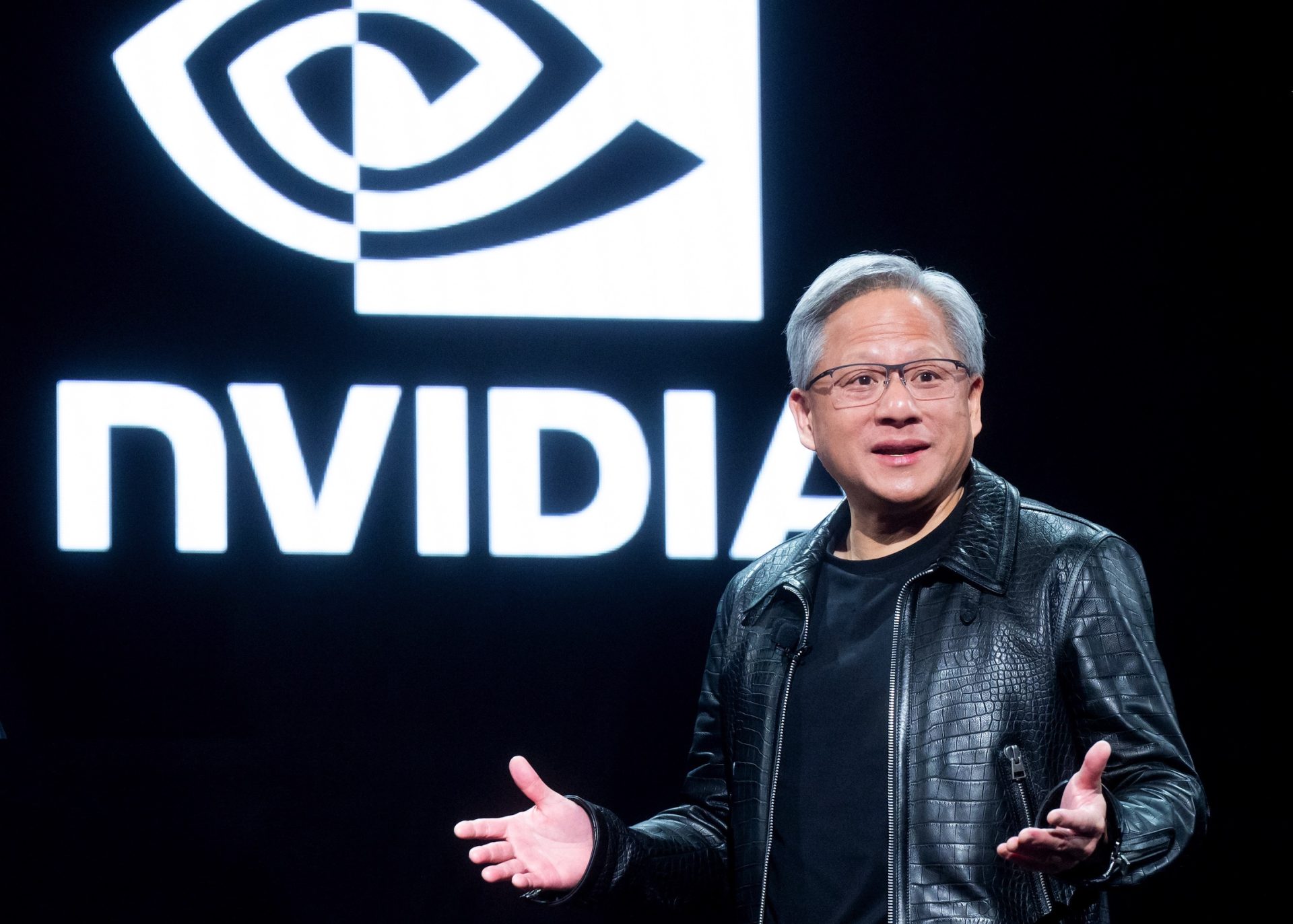 'T-AI-WAN': Nvidia's Jensen Huang Talks Up Taiwan's Artificial ...