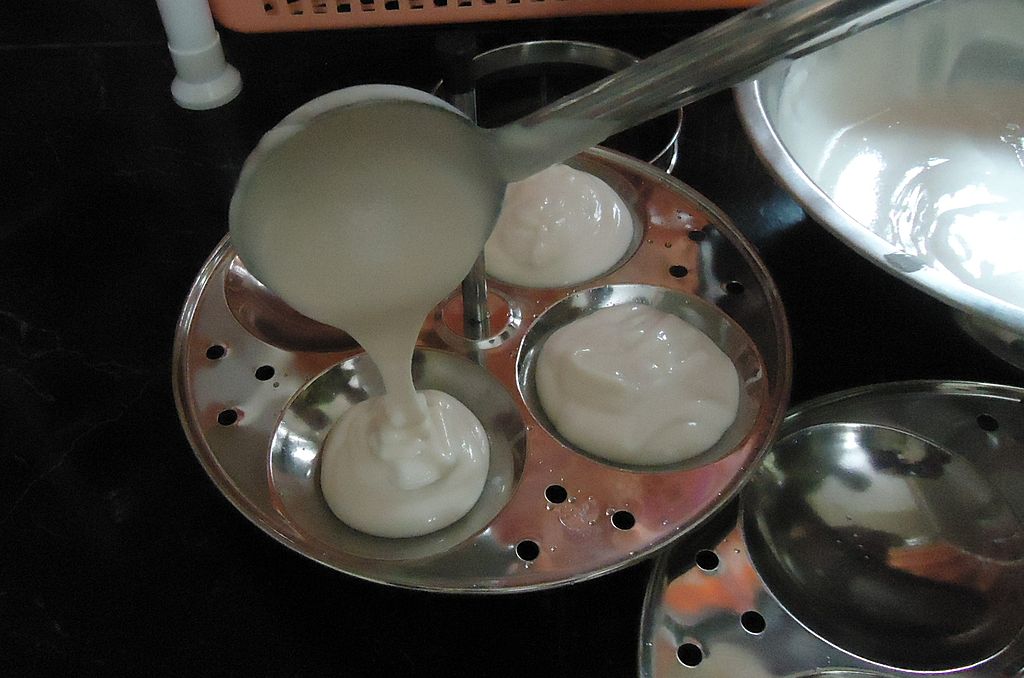idli-wikimedia-commons