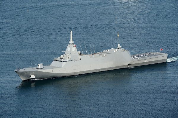 JS Mogami, lead ship of Japan’s Mogami-class frigates, enters the port of Sasebo in April 2022.