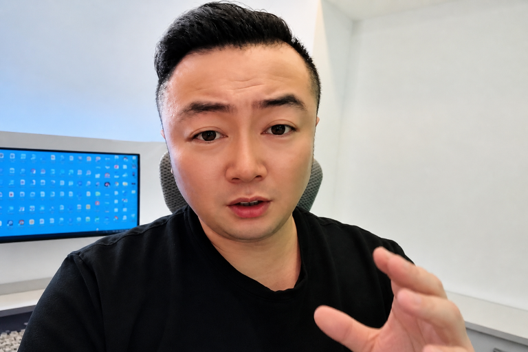 Former Kunming school principal says in viral video he would rather beg online than participate in China's school corruption