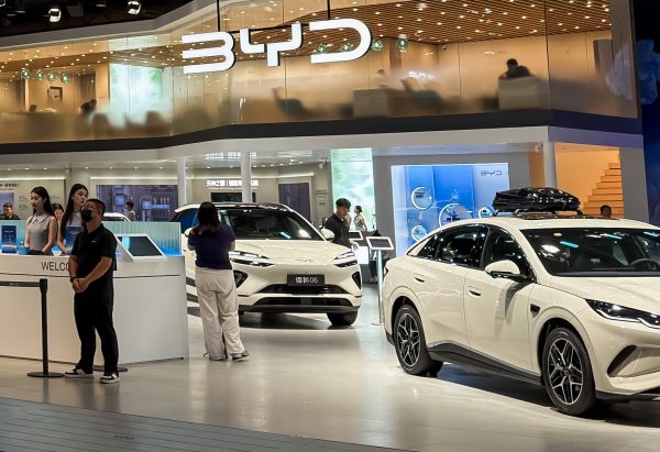 US Targets Chinese Tech Giants, Adding BYD, Alibaba, Baidu to Pentagon List