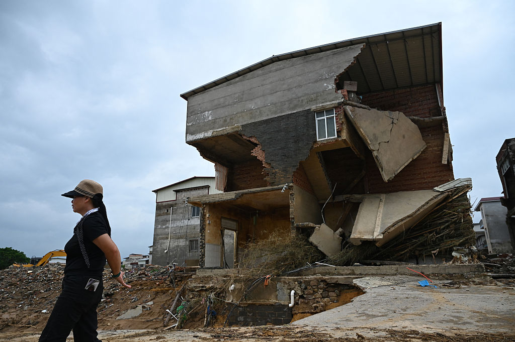 Guangxi Flood Disaster Raises Questions Over Infrastructure, Emergency Response