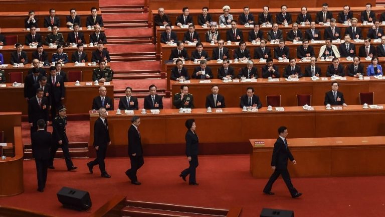 Xi Jinping Rewrites Communist Party History